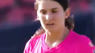 Girl blowing in BBL 2022