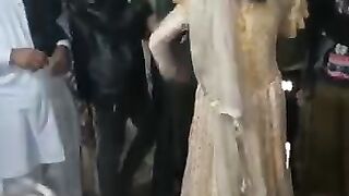 Dasi mujra
