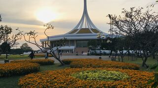 King Rama IX Park Amazing park In Bangkok, Thailand