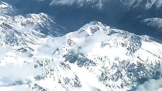 Lake Saif ul Malook in winters