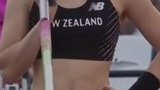 Most beautiful Women's Pole Vaulter - Eliza McCartney #shorts #polevault #elizamccartney