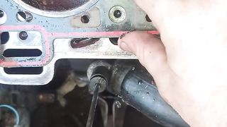 SİLİNDİR KAPAK CONTASI PATLAMIŞ ARABA