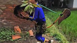 Pemuda galau sering melamun kena cocolan kuda lumping ngamuk