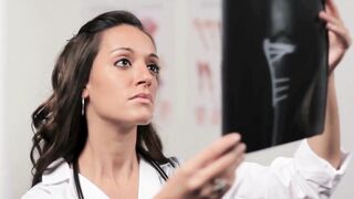 Holistic Approaches to Treating Skin Disorders Naturally