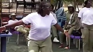 IBOS ARE WONDERFUL  DANCERS