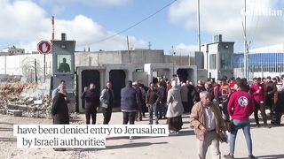 Palestinians arrive at Israeli checkpoint to cross for Ramadan prayers | MrEYC