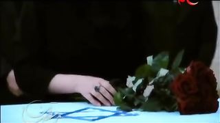 نسترجع الماضي.