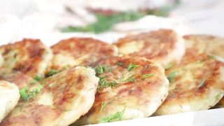 Эту ВКУСНЯТИНУ готовлю из остатков картофельного Пюре! Котлетки из картошки