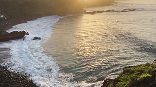 Enjoy your time in this meditation to the sounds of the sea, and notice how it helps you relax and renew your energy