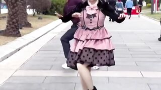 卡哇伊机器人舞蹈！