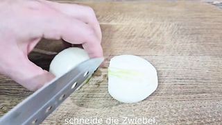 Das ist eine so köstliche Suppe dass Sie sie jeden Tag auf dem Tisch servieren