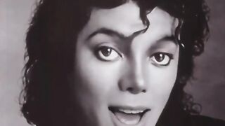 Michael Jackson sings
