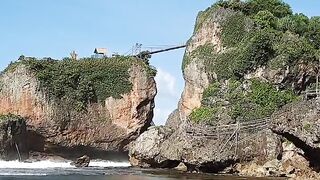 Satu pagi di Pantai Siung, Gunungkidul