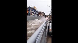 Argentina goes under the water