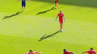 Julio Enciso scores 35-yard STUNNER vs Chelsea ????.