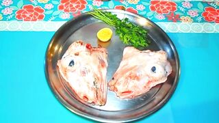 طريقة طبخ راس الخروف باسهل الطرق بلا رائحه - sheep head eating delicious