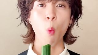 ASMR eating challenge