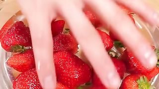 Strawberry Chocolate Bark
