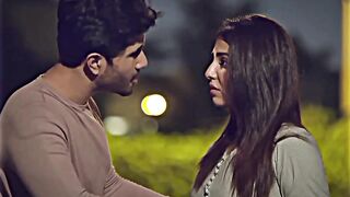 Khud aor muhabat  romantic scene