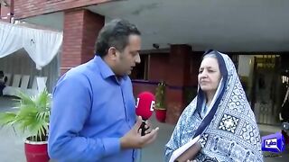 Bad Behavior With Sanam Javed In Jail - Sanam Javed's Mother Became Overwhelmed... - Dunya Vlog