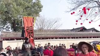 Zhang Fei patrols the streets