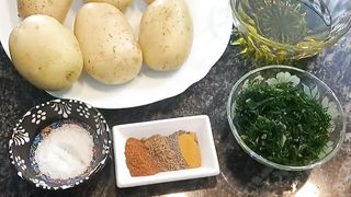 Картофель по-деревенски в духовке. Village - style potato wedges in the oven