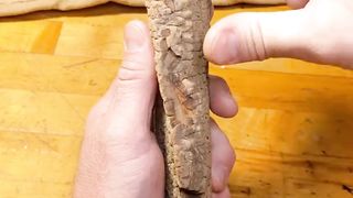 雕刻在白楊樹皮上的小木靈。#carvingart #woodcarving #woodspirit #handmade #process #njart #njartist