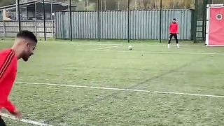 Football hole in the goal challenge ????????️.