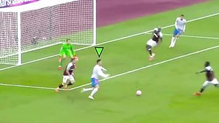 Ronaldo vs Teammates ????.