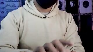 اللقطة دى انقذت حياة طفل ! غريب جداا.