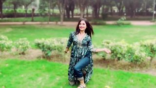 A status video