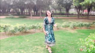 A status video