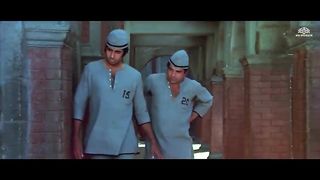 हमारी जेल में इतना लम्बा आदमी . SHOLAY Comedy (4K Video)