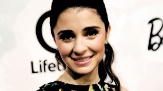 "Shiri Appleby: From Child Star to Hollywood Icon"