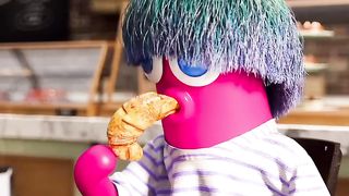 Me when I eat croissant /Eu quando como croissant