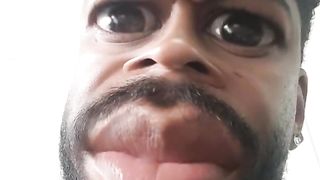 Quando eu to fazendo palhaçada na frente da minha mulher ????