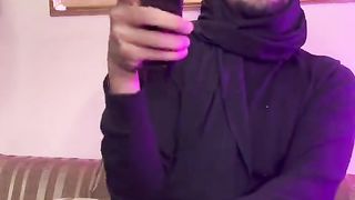 اختك وعيالها لما يجيوا البيت