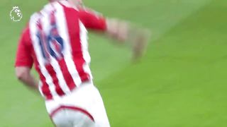 Goals from outta nowhere! Premier League