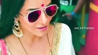 Funny Indian Aunty