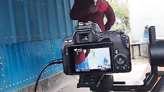Hand on the head if left?