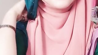 Beautiful girl video place Watch