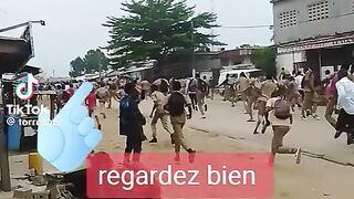 Les élèves se battaient en eux aujourd'hui