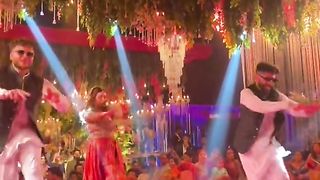 Viral wedding dance