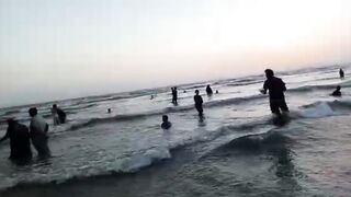 کراچی سمندر کے خوبصورت مناظر دیکھے