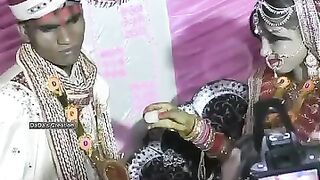 জামাই বোউ এর যুদ্ধ ????