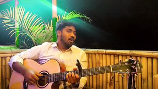 আমি যারে বিশ্বাস করি সে দিয়াছে মাথায় বারি