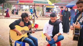 পাগল ছাড়া দুনিয়া চলে না