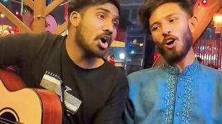 কাজল কালো দুটি চোখে