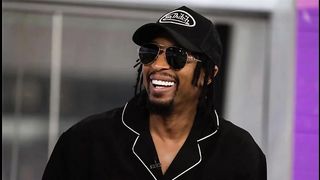 American rapper went to the Masjid and accepted