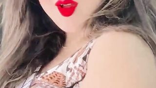 Saree buty